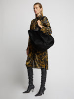 Image of model wearing XL Shearling Tobo Tote in Black