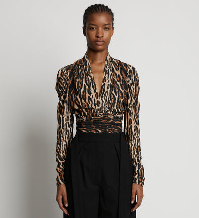 Front cropped image of model wearing Leopard Crepe De Chine V-Neck Top in BROWN MULTI