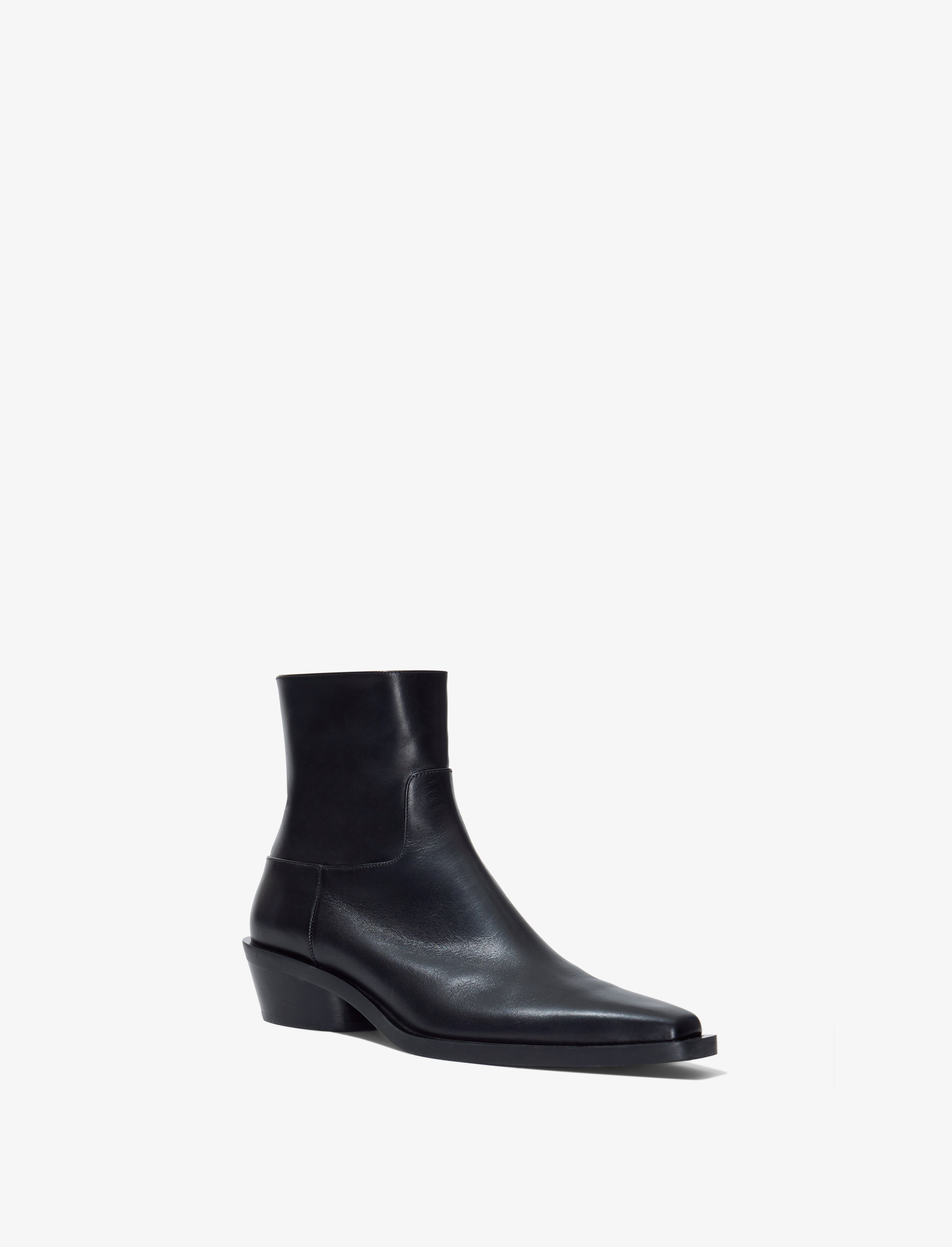 Acne studios outlet iggy boots