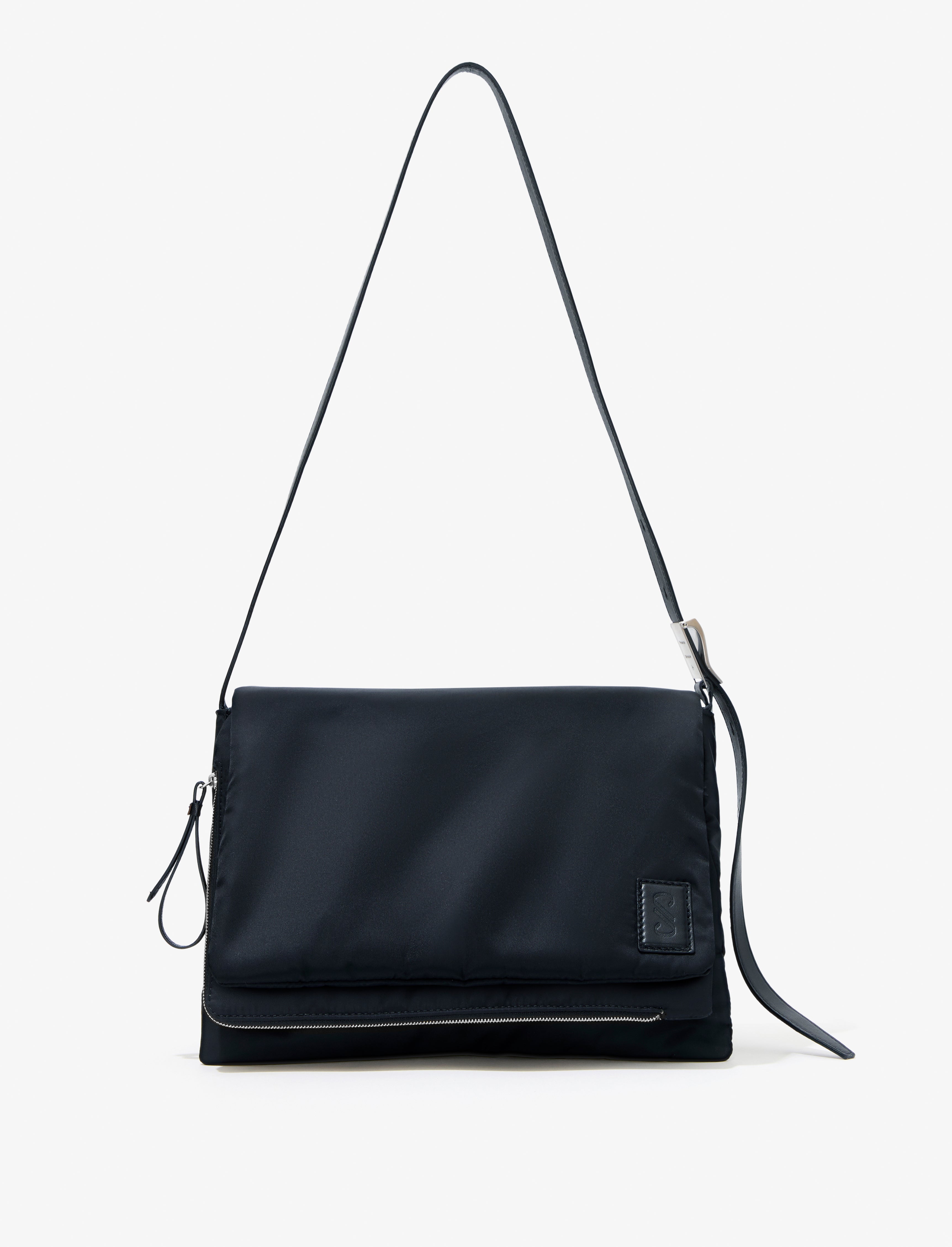 City Messenger Bag in Puffy Nylon Black