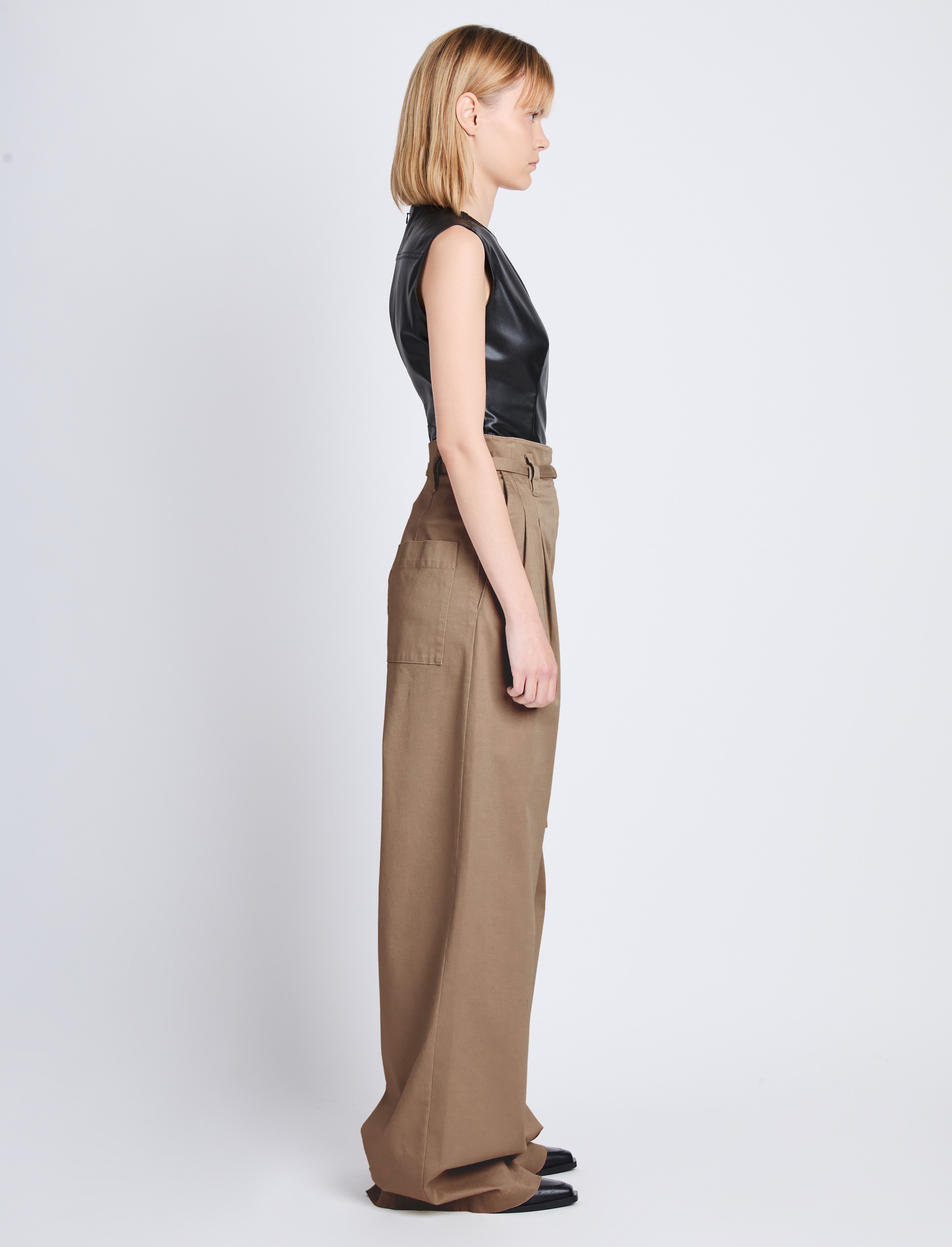 Raver Pant in Soft Cotton Twill - Coffee