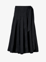 Still Life image of Peters Skirt in Tech Poplin in BLACK